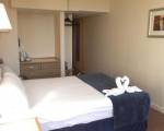 Image #39 of Airport Inn Gatwick
